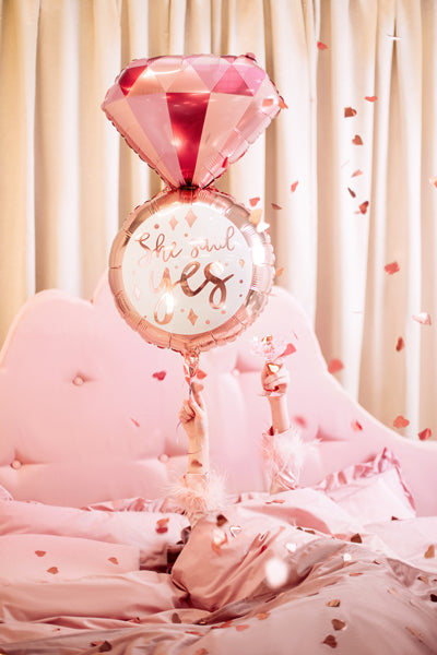 balionas balionai žiedas mergvakaris she said yes