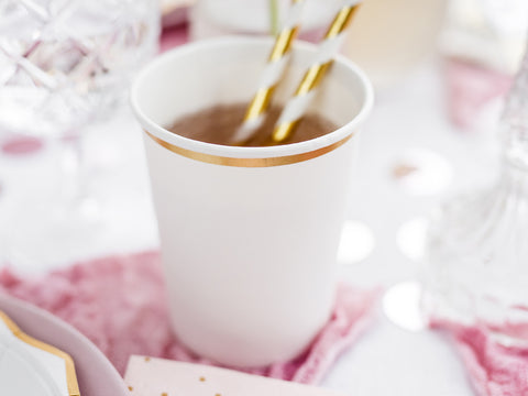 Vienkartiniai puodeliai "Balti su aukso juosta"