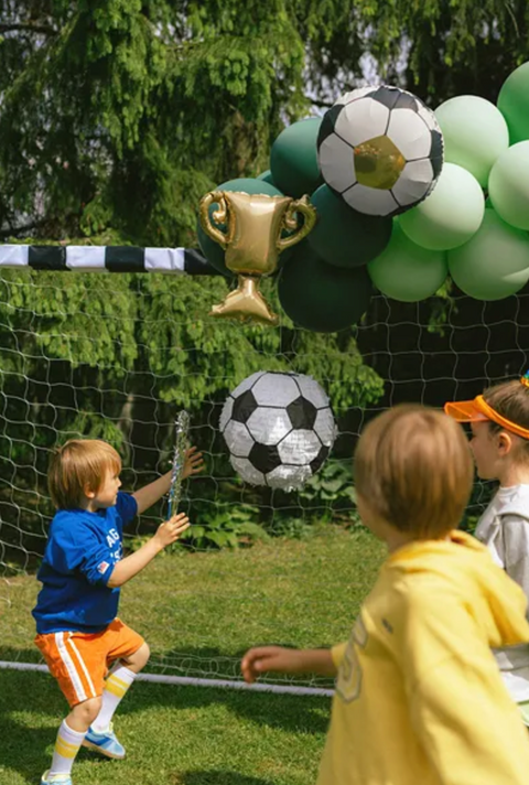 balionai girlianda balionu dekoracija gimtadieniui futbolas futbolo tema gitmadienis dekoras