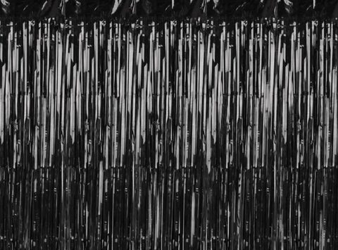 dekoracinė užuolaida lietutis auksinė sidabrinė rožinė melyna juoda spalva gimtadienio dekoracijos