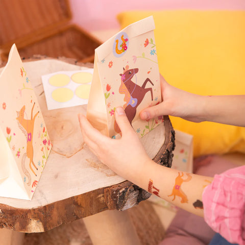 arkliukų tema dekoracijos maišeliai svečiams dovanos dovanų maišiukai vaikams skanėstams